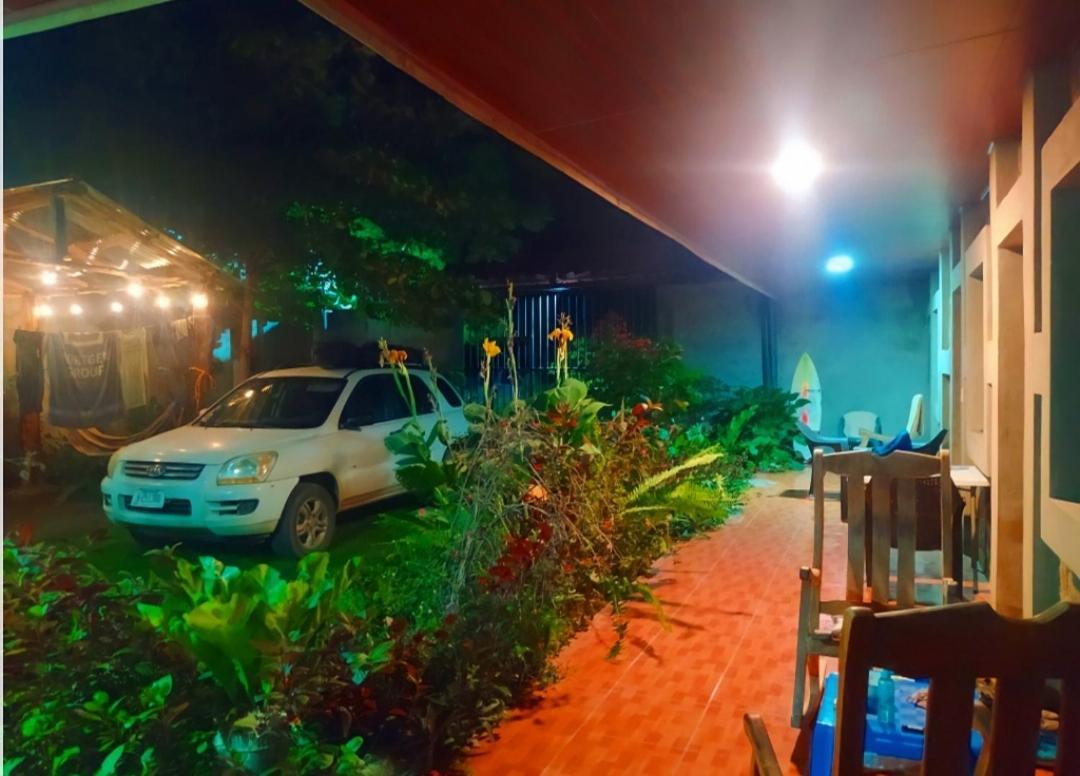 Rustic House Hostel โมโยกัลปา ภายนอก รูปภาพ